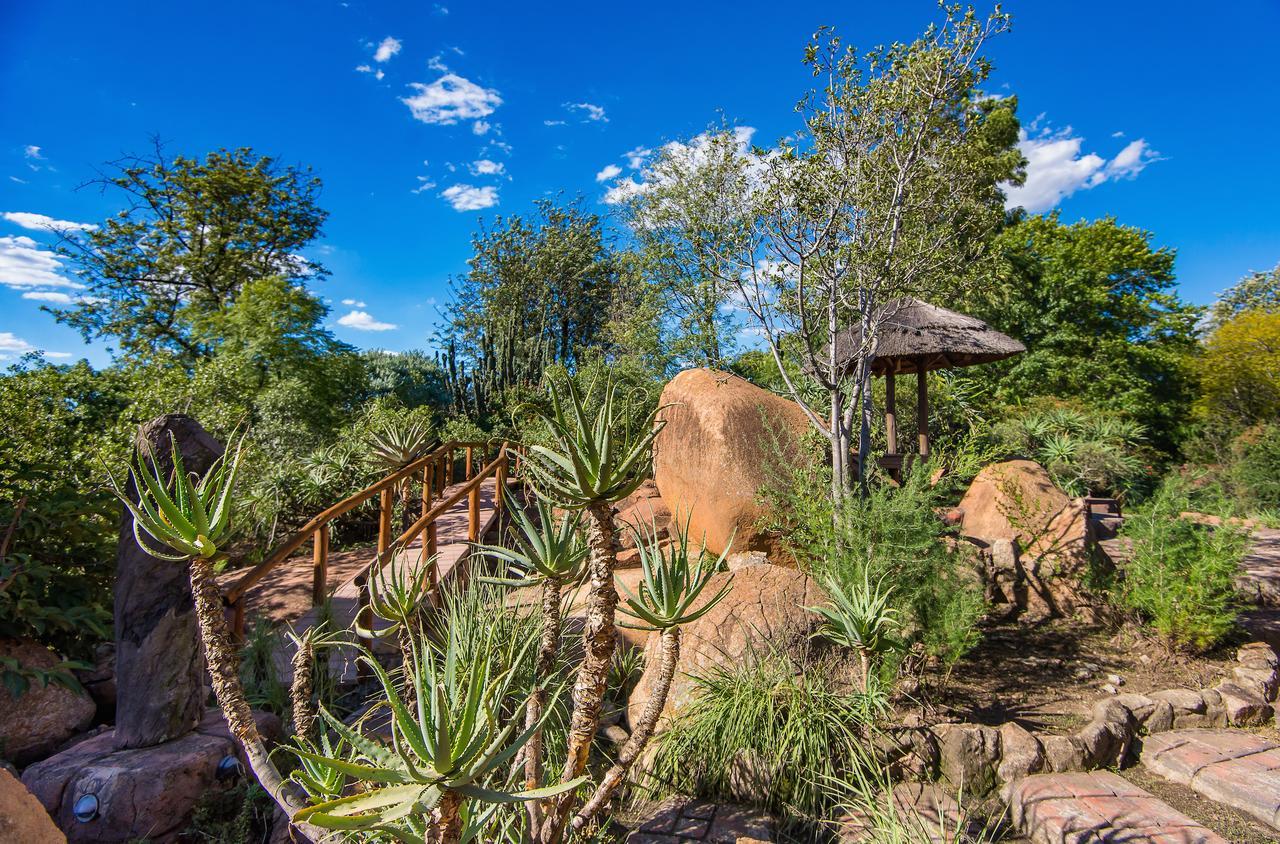 Amadwala Lodge Roodepoort Luaran gambar