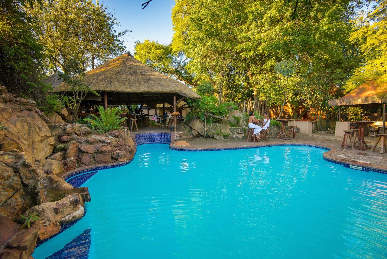 Amadwala Lodge Roodepoort Luaran gambar