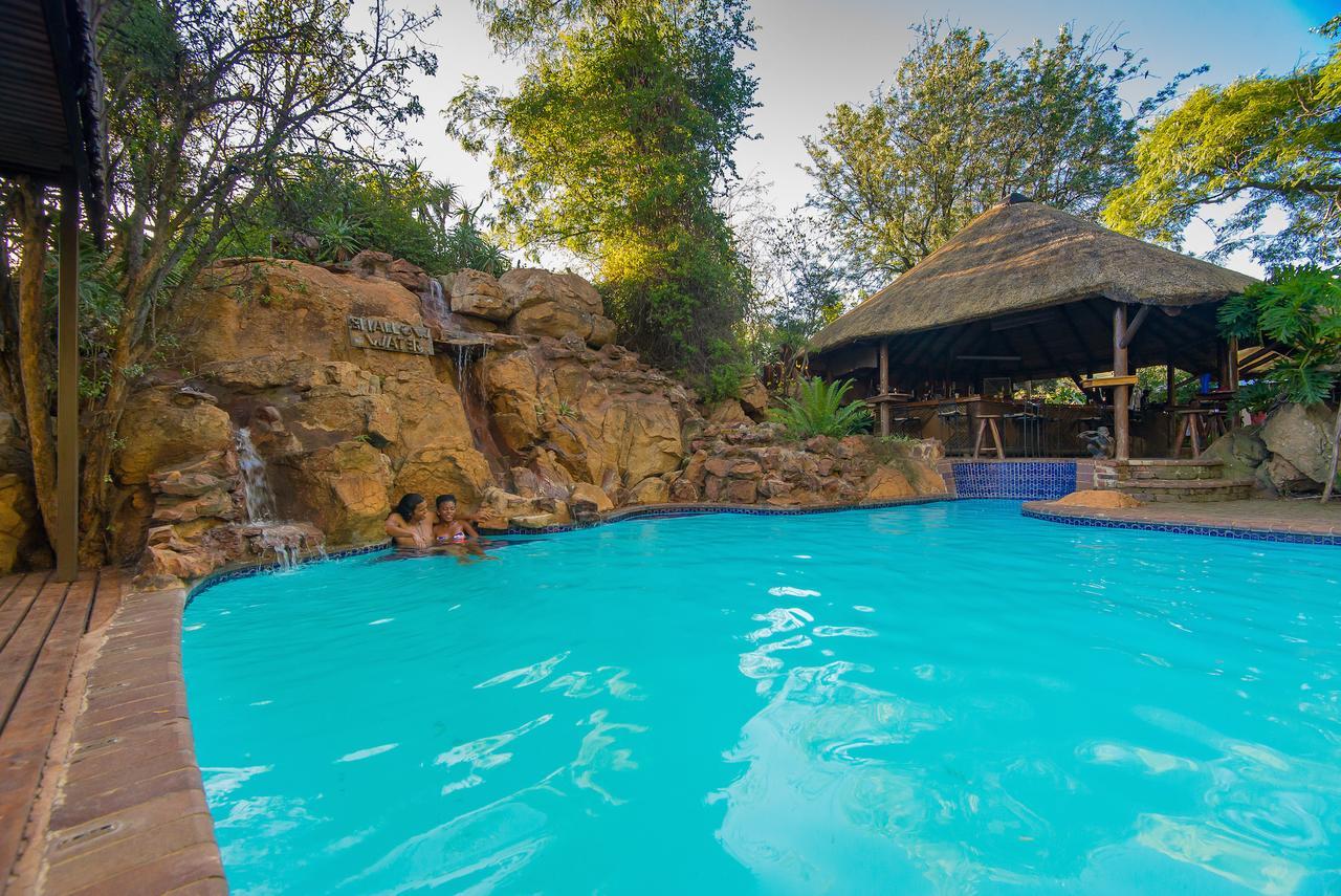 Amadwala Lodge Roodepoort Luaran gambar