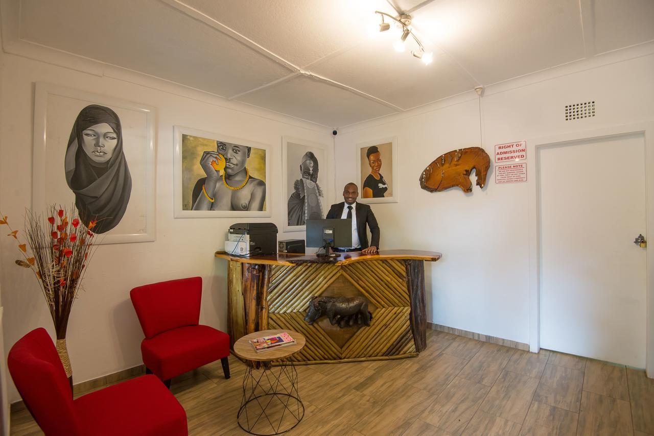 Amadwala Lodge Roodepoort Luaran gambar